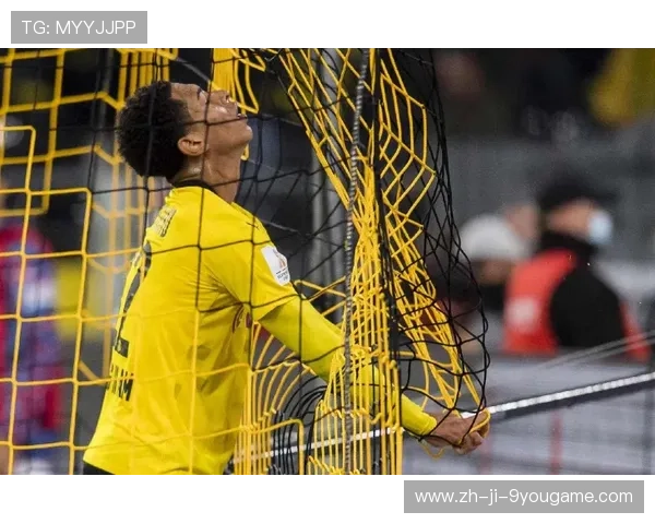 多特阿德耶米变速过人后送出射门，力压群雄成赛场焦点